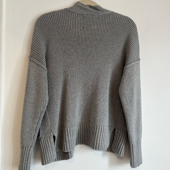 Abercrombie & Fitch Cardigan - Picture 2 of 2